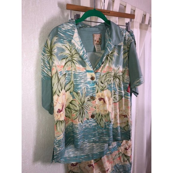 Vintage Silk Hawaiian Shirt & Wrap Skirt Size 6 - Picture 3 of 10